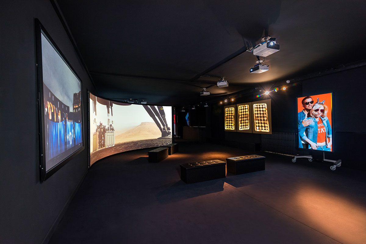 Showroom Neo Tech